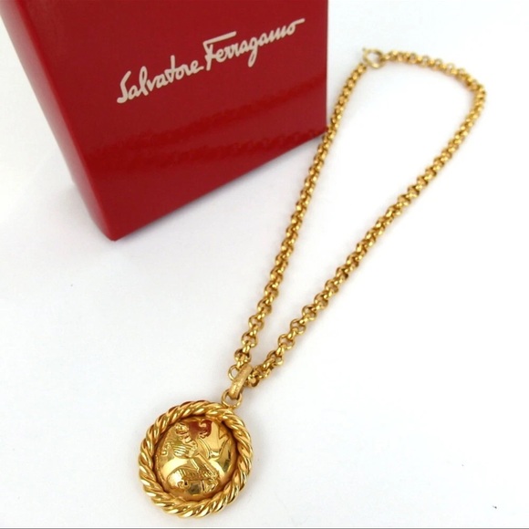 Salvatore Ferragamo Gold Chain Link Necklace - Picture 2 of 14